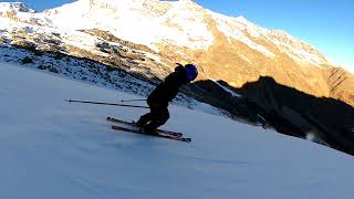 Alberto Leyva ski instructor Ski Zenit Saas-Fee short turns