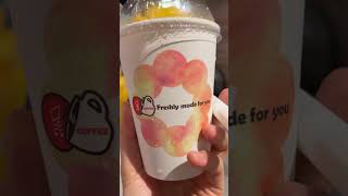 Mango smoothie 芒果冰沙 買一送一99元 #fresh #mango #fruit #smoothie #food #beverage Mister donut #taiwan #yum