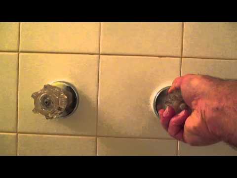 How to replace bathtub faucet handles How to replace bathtub faucet handles
