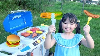 Kids Pretend Play Outdoor Cooking with BBQ Grill Play Set!