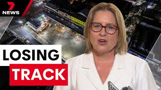 Victorian premier's press conference walk out | 7NEWS