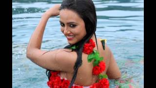 Nadigaiyin Diary Official Hot Gallery