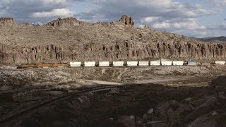 BNSF eastbound action in  Kingman Canyon, AZ. April, 1998