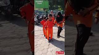 VIDEO LUCU ANAK ANAK TK LOMBA BAKIAK