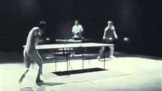 ‪Bruce Lee Plays Ping Pong With Nunchucks