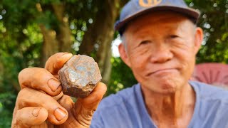 Surprise Visit to a Black Sapphire Mine in Chantaburi, Thailand.