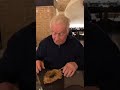 nonno faustino infuriato perché non vuole mangiare il sushi😡🐊🍣🤤