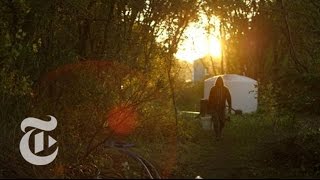 Growing Organic Food 'Sin Fronteras' | Taste Makers | The New York Times