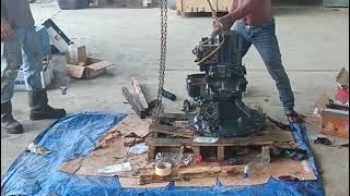 assemble the excavator hydraulic main pump