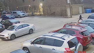 CPD seeking public's help identifying suspect after 59-year-old man shot, killed in Lincoln Square