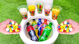 Mixing Mentos Candy vs Coca Cola, Sprite, Red Bull, Fanta Red and Mtn Dew in the toilet