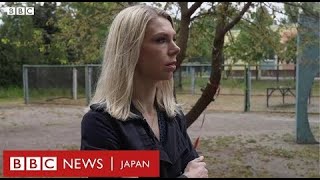 幼少期過ごした実家を破壊されたBBC記者、ウクライナ・キーウに戻る