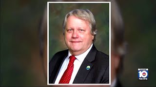 Palmetto Bay vice mayor calls for councilman's resignation