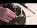 How to Clean the Side Brush | Roomba® 900 series | iRobot®