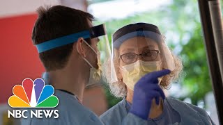 Around The World, Citizens Applaud Healthcare Workers As They Change Shifts | NBC Nightly News