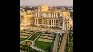 हर साल जमीन के अंदर जा रही है ये बिल्डिंग This building is going underground every year #building