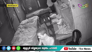 തൃപ്രയാര്‍ പാലത്തിന് സമീപം കടയില്‍ മോഷണം