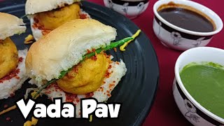 Monsoon Special | Mumbai Style Vada Pav Recipe | वड़ा पाव | Smita's Kitchen