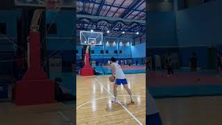 172 自拋自扣   #扣籃#灌籃#爆發力#垂直跳#dunk#籃球#basketball#職籃#空中接力