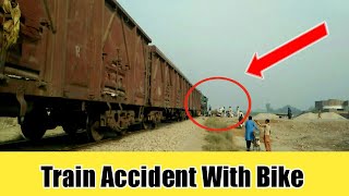 GEU-40 9049|| Accident with Bike|| Luckily No Damage Done|| Level Crossing Sanawan