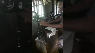 Preparation of sheet rubber රබර් කිරි ශීට්(රොටි)සැකසීම