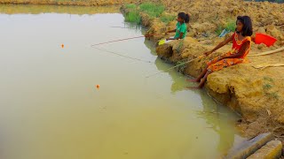 Fishing video ✅ || Traditional two beautiful girl catching hook fishing 🎣 in small pond#girlfishing