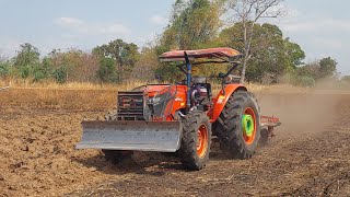 พาชมอีกหนึ่งหน้างานปรับที่นา เหมา28ใบแดง ของkubota M9540