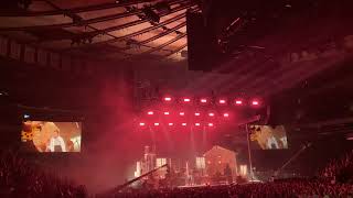 The 1975 - Robbers // LIVE AT MSG 11.7.2022