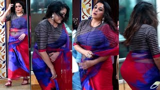 Uff Her H0t Expressions 🤪 Ramya Krishnan Flaunts Her Huge Figure In Very HOt Saree At Liger Promo