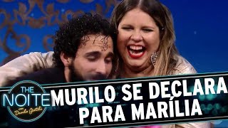 Murilo Couto se declara para Marília Mendonça | The Noite (04/09/17)