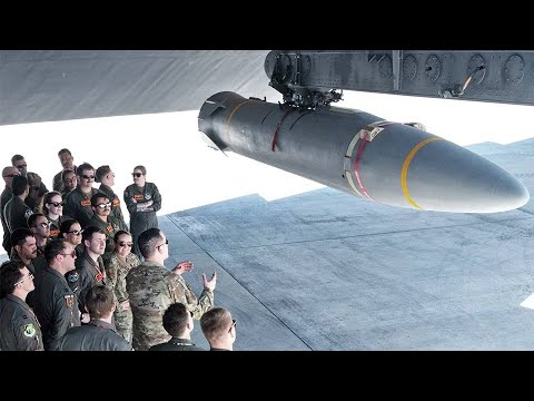 B-52 Armed With Hypersonic Missile Makes Appearance In China’s Backyard ...