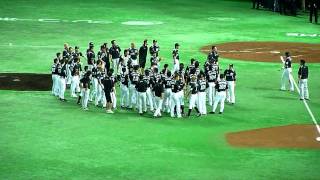 2010.10.19 SofｔbankHawks VS LotteMarines CS最終戦 西村監督胴上げシーン