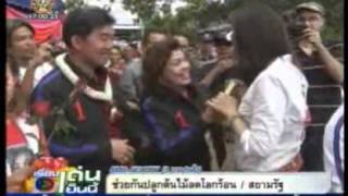 110615ch3เรื่องเด่นฯ อภิสิทธิ์หอการค้า ยิ่งลักษณ์อีสาน