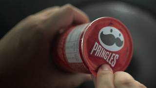 How to Open a Pringles Can: A Step-by-Step Guide