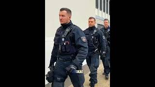 Polizei 🇩🇪🔥🔥 #specialforces #edit #shortvideo #viralvideo #polizei #germnay #fyp