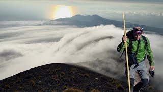 Solo hike to the Top of Bali. Mount Agung East peak - place only few been. Episode 386