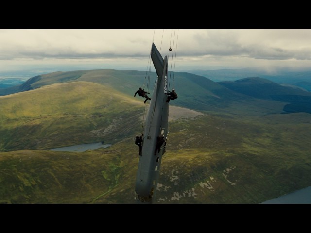 Bane Airplane Scene The Dark Knight Rises Imax Ejoy English