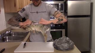 HUNTING & COOKING How to Field Dress & Butcher Small Game