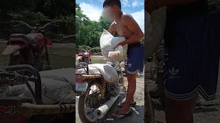 Powerful Motorbike Carrying bags of sand #bike #motorbike #river #shorts #power #skills #satisfying