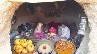 Exploring Iran's Nomadic Lifestyle: Cooking Stew Quince and Quince Jam For Winter in the Cave