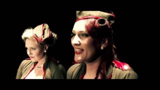 Sweet Sisters Hit the road Jack