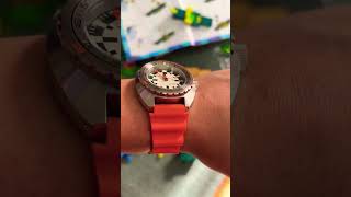 SEESTERN ⌚️ montando 🧱🧱 los MONSTER TRUCKS con mi 👦🏻🧡❤️. Aqui👇🏼🎬⌚️reseña