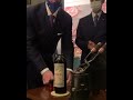 🇮🇹opening a 1961 petrus bottle for $15 000 with heated forceps