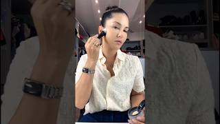 Sunny Leone Make-up Tutorial #glowingskin #shine #beauty #facereveal #cosmetics #beautyproducts