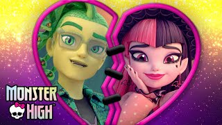Draculaura & Deuce: Relationship Boo or Bust? | Monster High