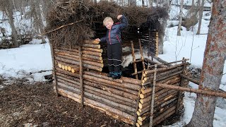 8 Days Camping & Building a Bushcraft Survival Shelter with My 5 yr old Son
