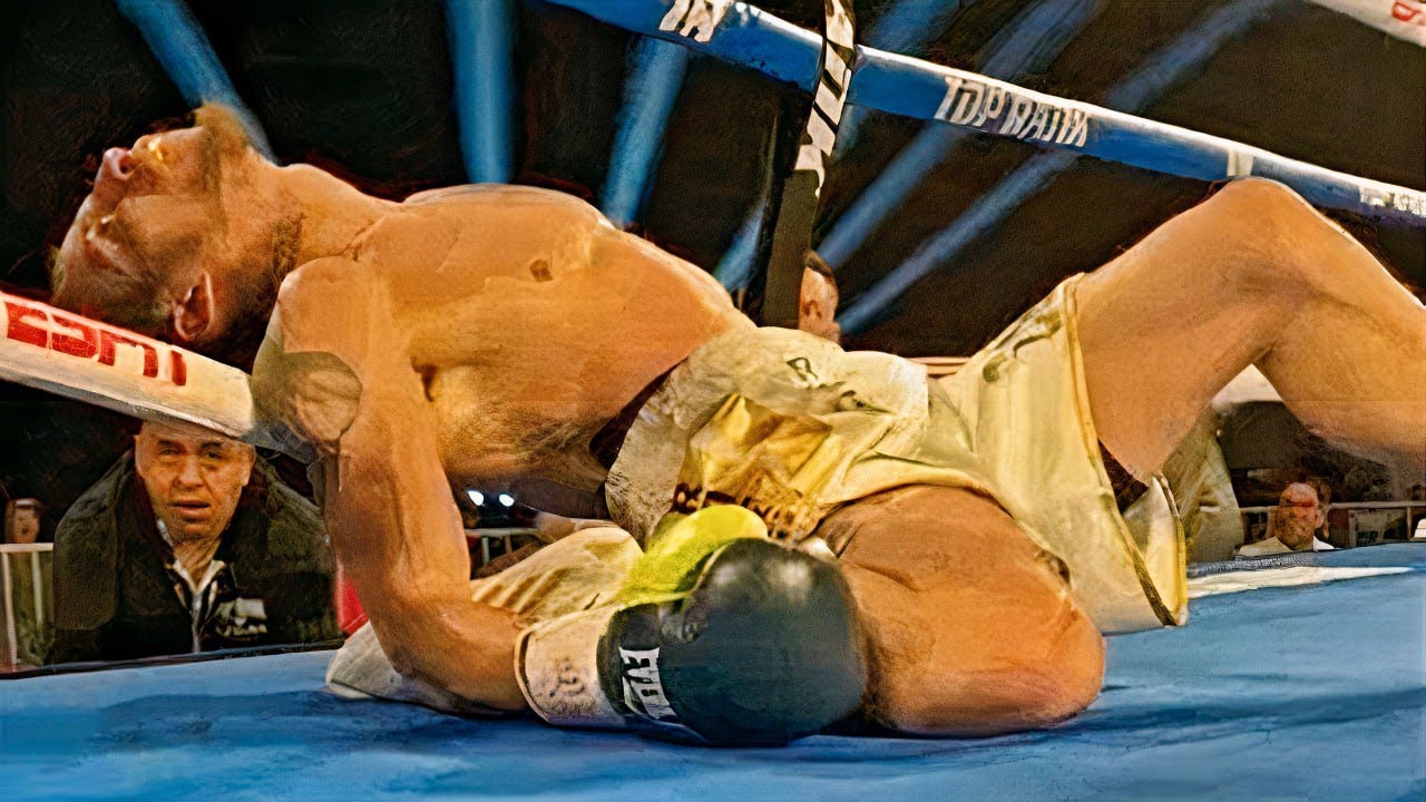 The Most Brutal Knockouts In Boxing History (Terrible Knockouts) - YouTube