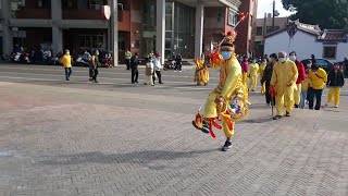 【戴口罩太子踏五方位耍火尖槍乾坤環參禮/穿寶衣女乩參禮/多位女乩/福德正神乩參禮/團拜】新營太子宮進香團/屏東崁頂港東無極慈雲宮