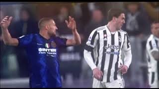 Dusan Vlahovic Funny Dive Juventus vs Inter 2022