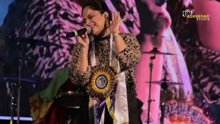 Singer June Banerjee Live Performance | Bengali vs Hindi vs English Songs Mashup